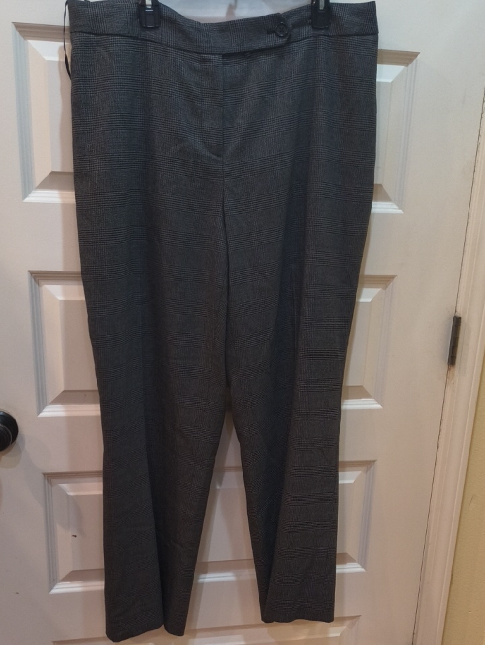 Jones New York Gray Glen Plaid Dress Trousers